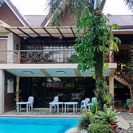Villa Asuncion Country Inn And Resort Iloilo By Reddoorz Tigbauan Exteriér fotografie